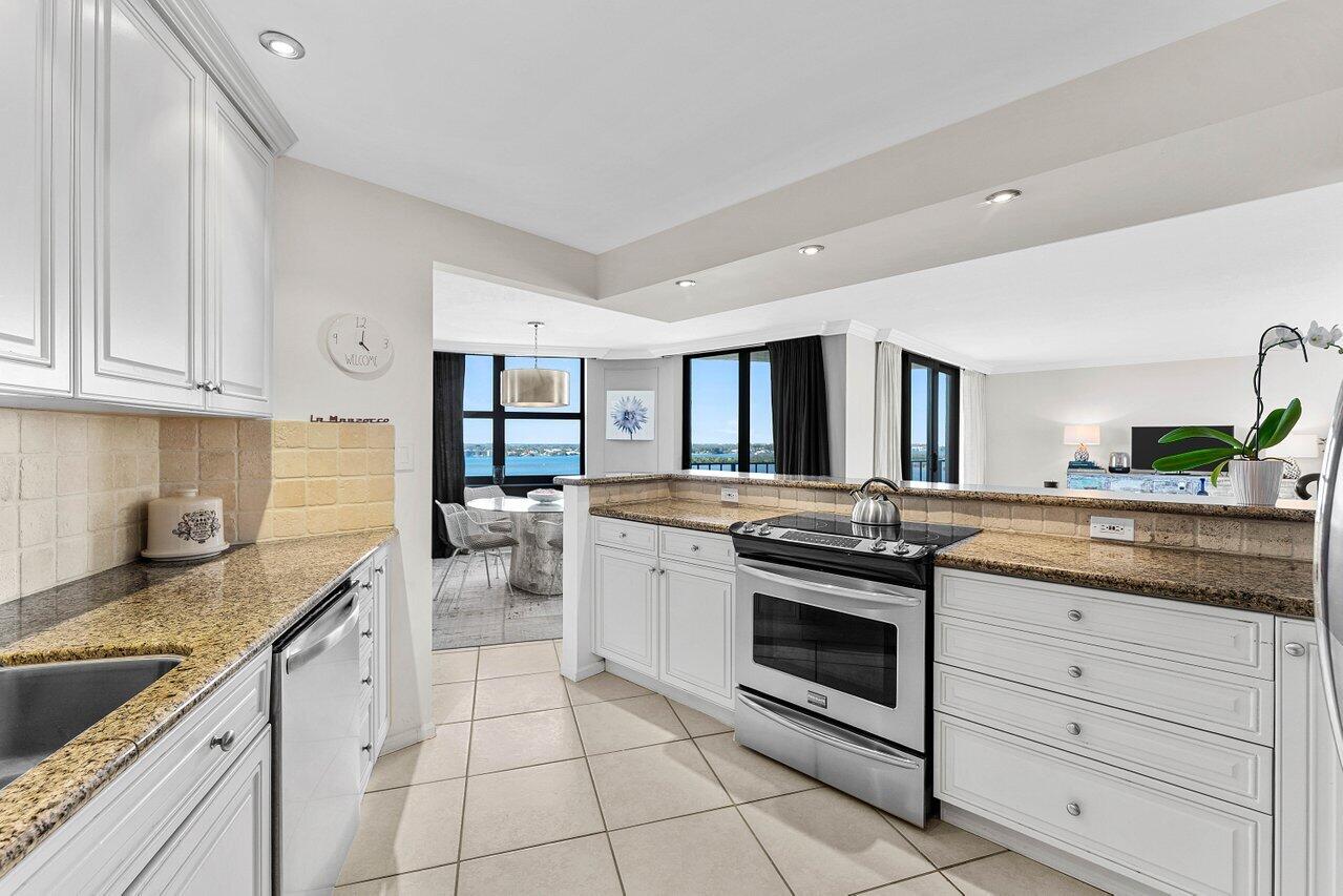 5420 N Ocean Drive 1605