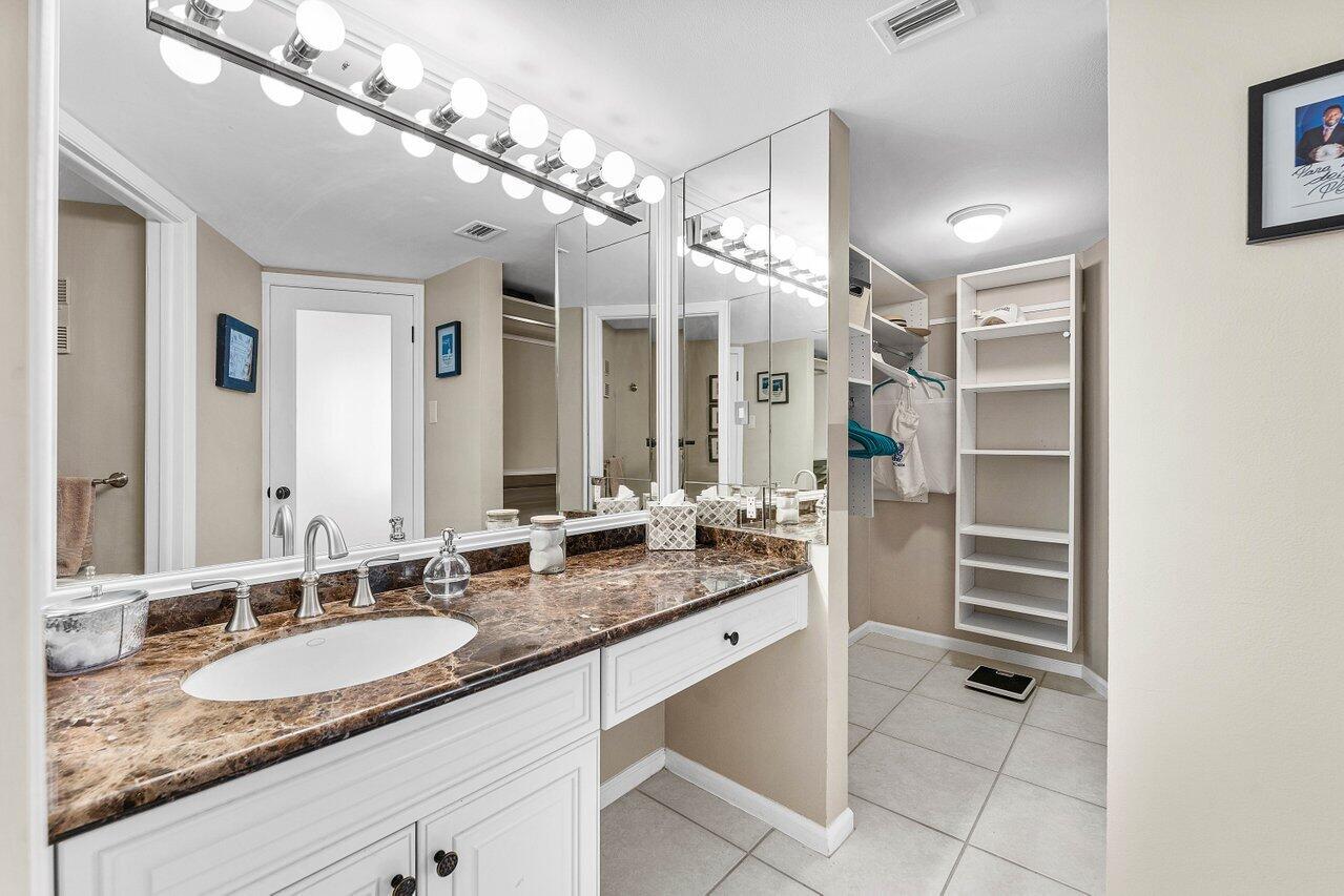 5420 N Ocean Drive 1605