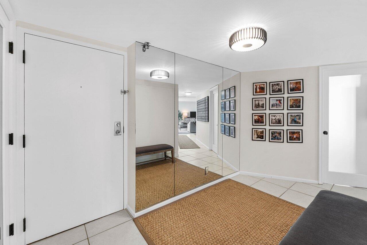 5420 N Ocean Drive 1605