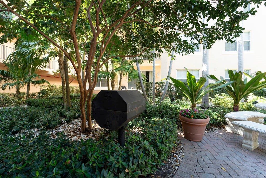 1805 N Flagler Drive 108