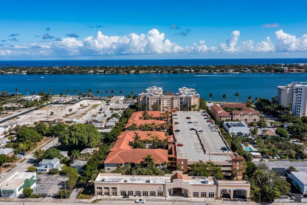 1805 N Flagler Drive 108