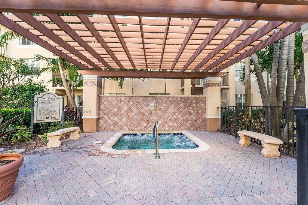 1805 N Flagler Drive 108