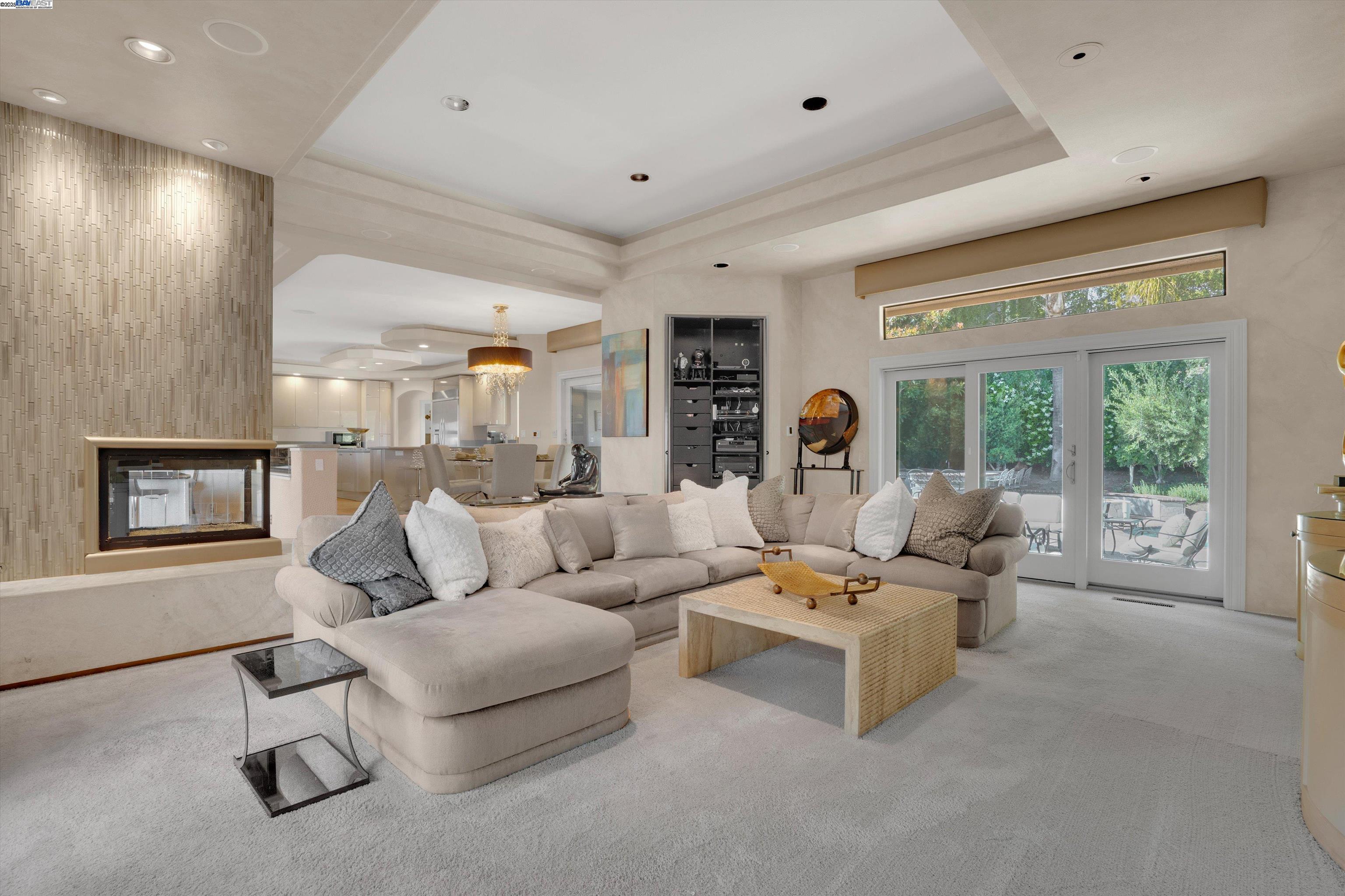 4478 Deer Ridge Road