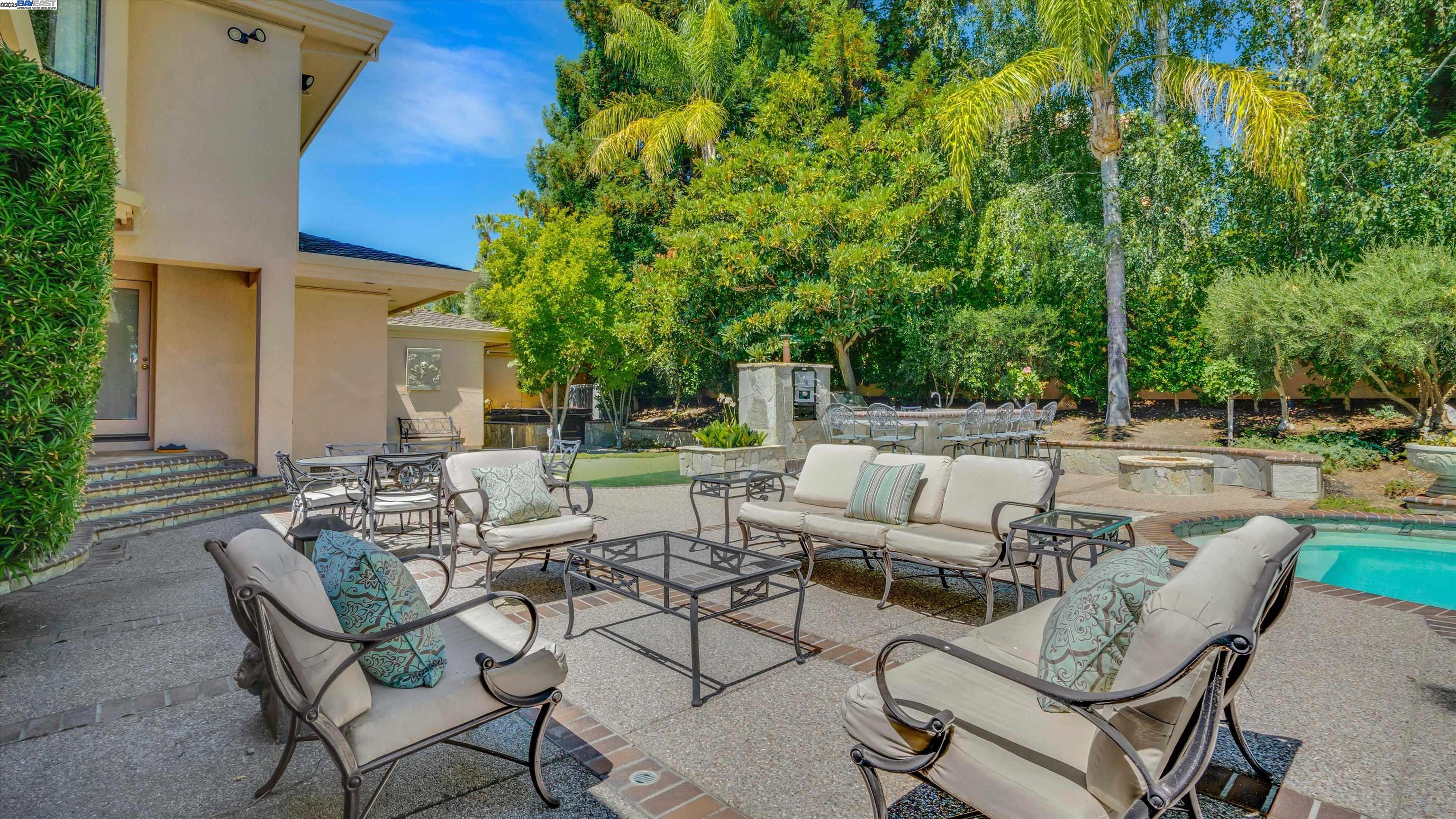 4478 Deer Ridge Road