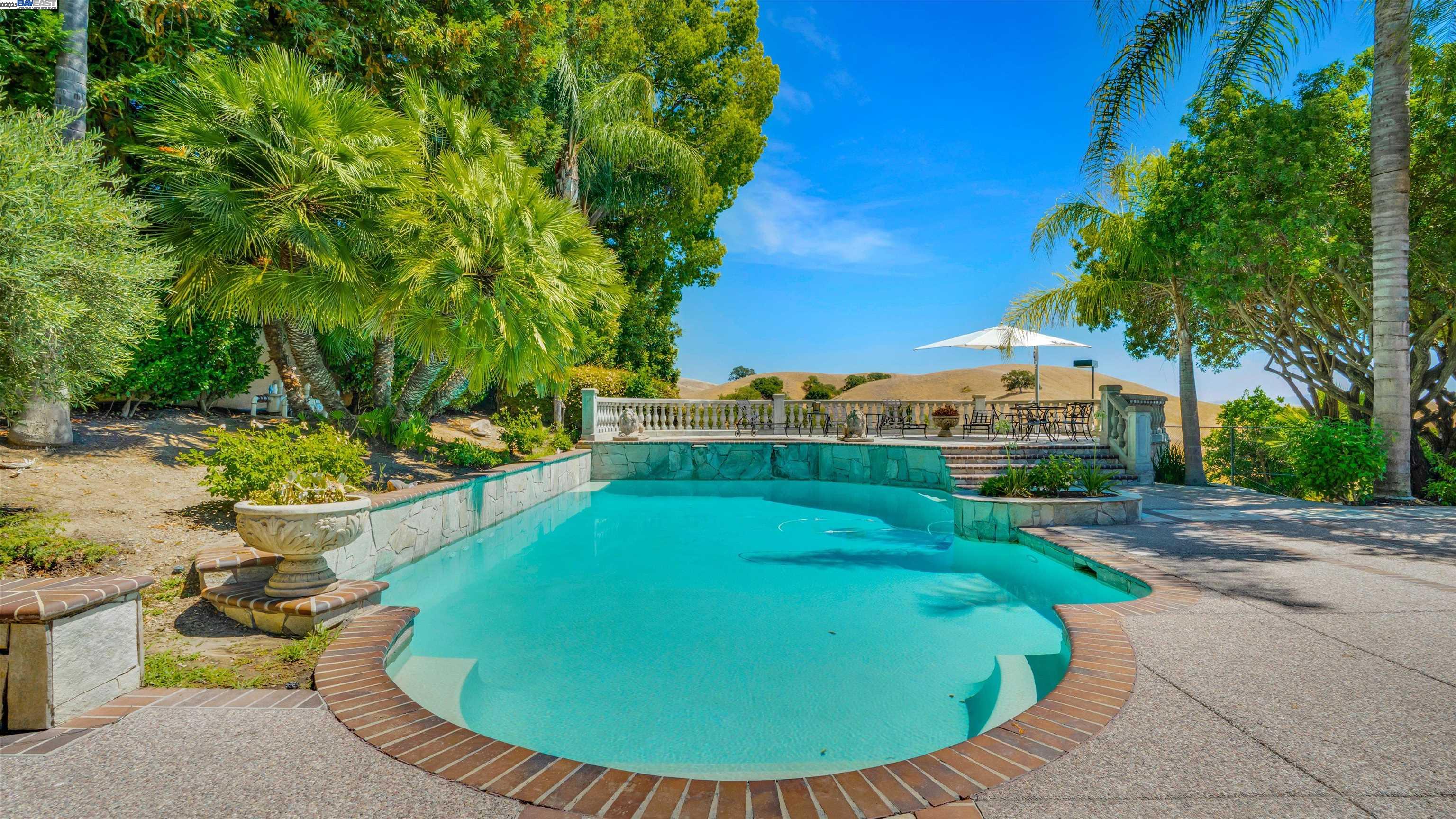 4478 Deer Ridge Road