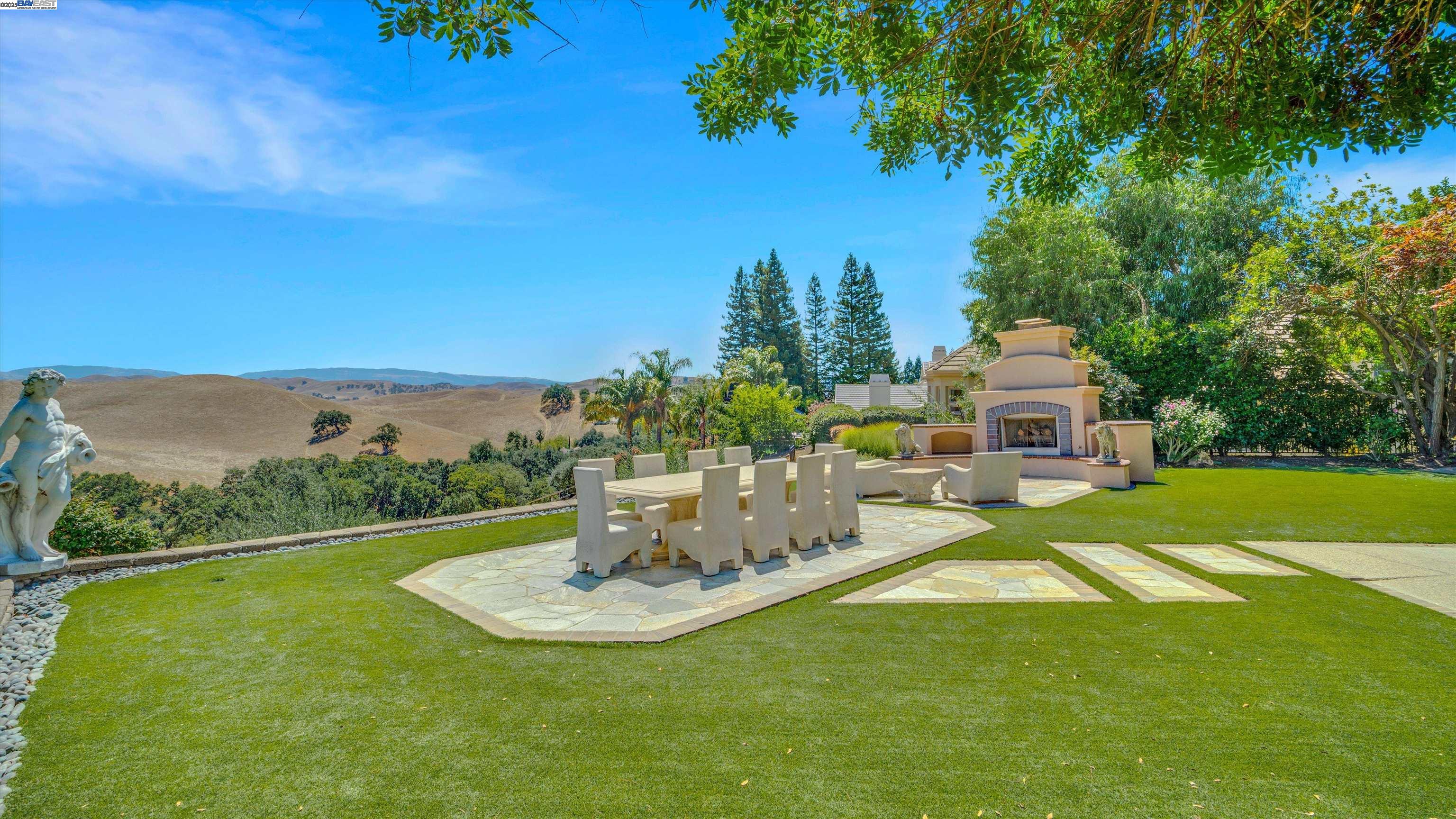 4478 Deer Ridge Road