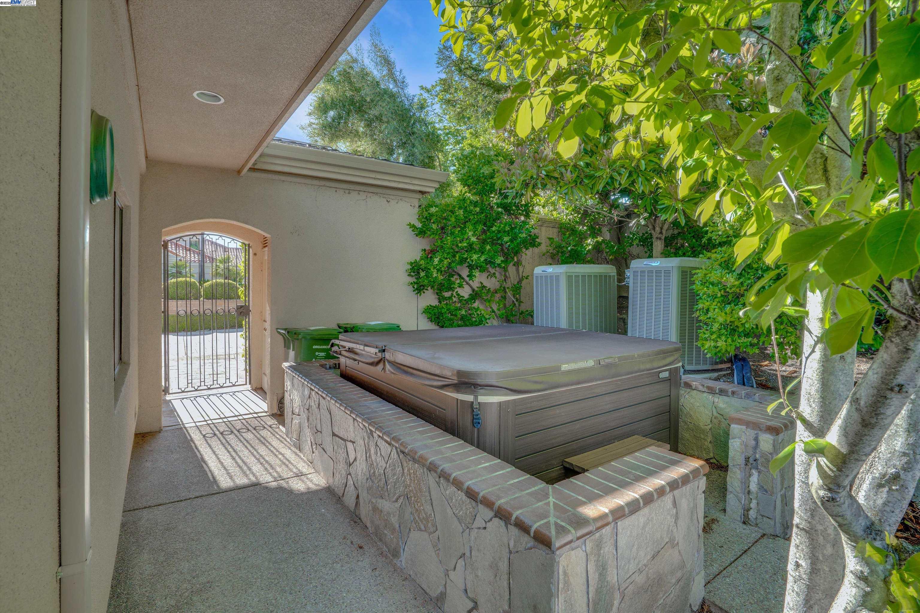 4478 Deer Ridge Road