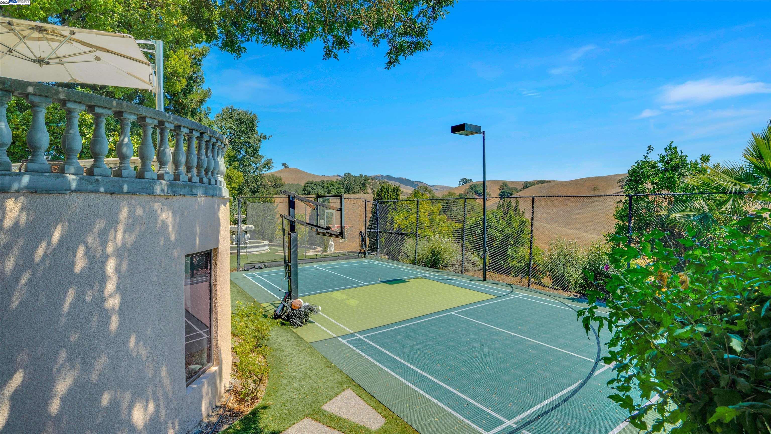 4478 Deer Ridge Road