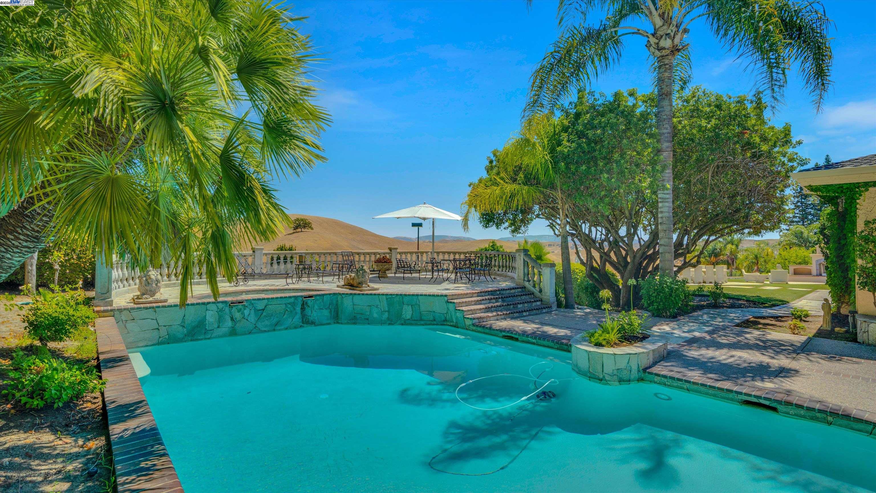 4478 Deer Ridge Road