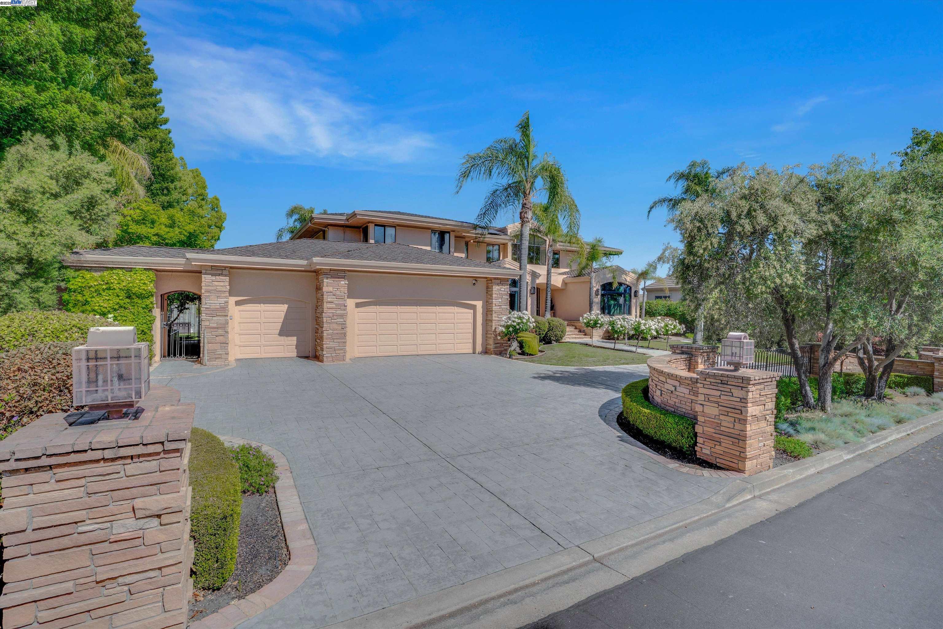 4478 Deer Ridge Road