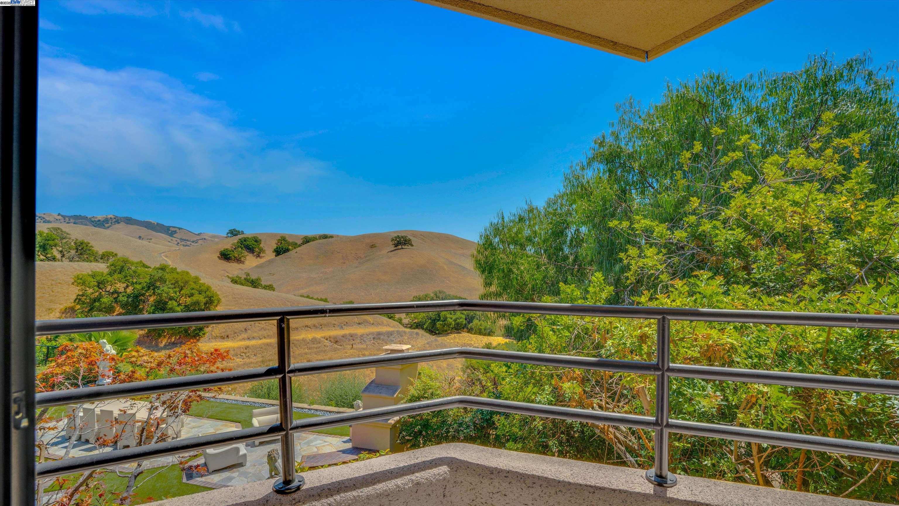 4478 Deer Ridge Road