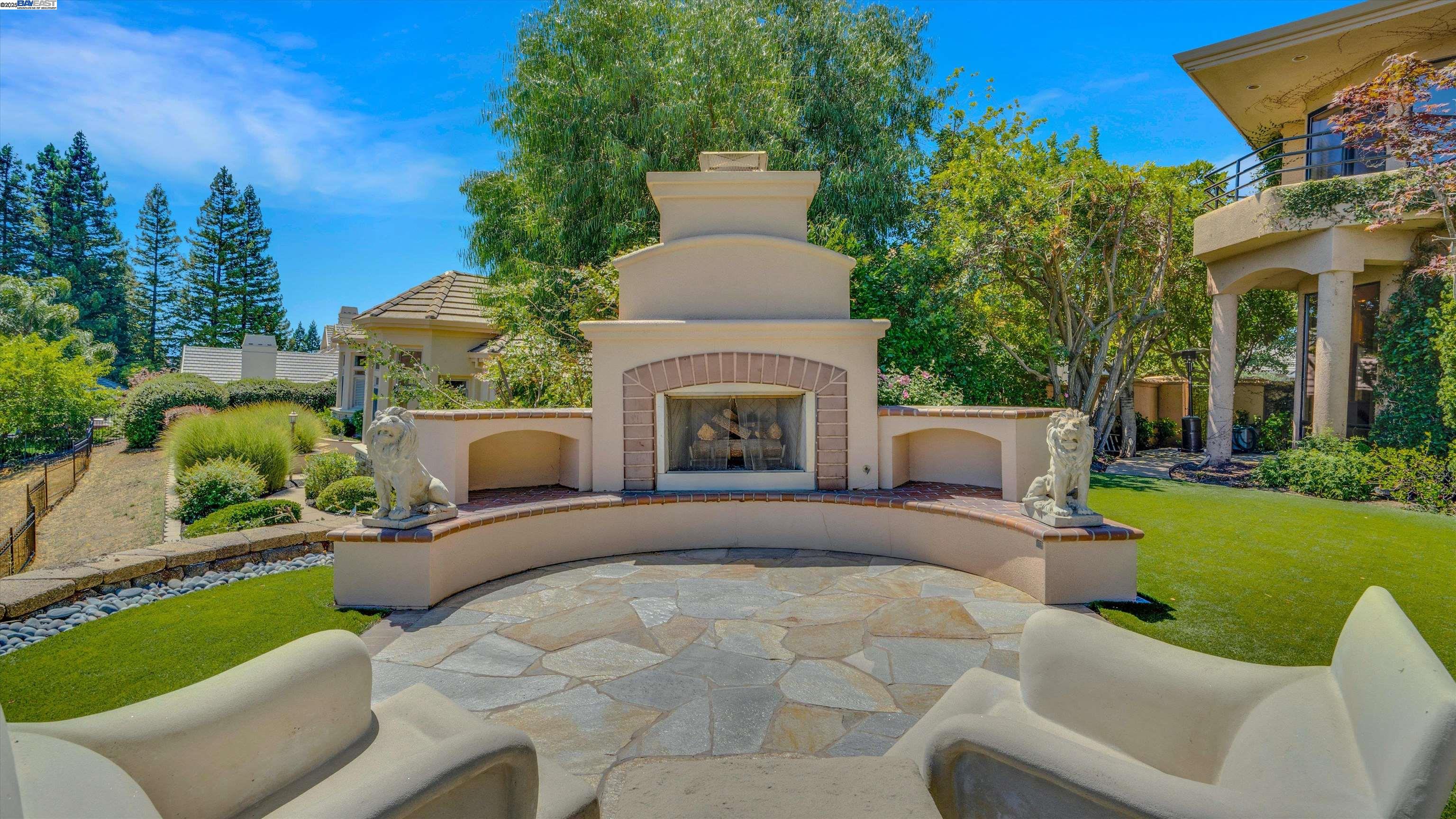 4478 Deer Ridge Road