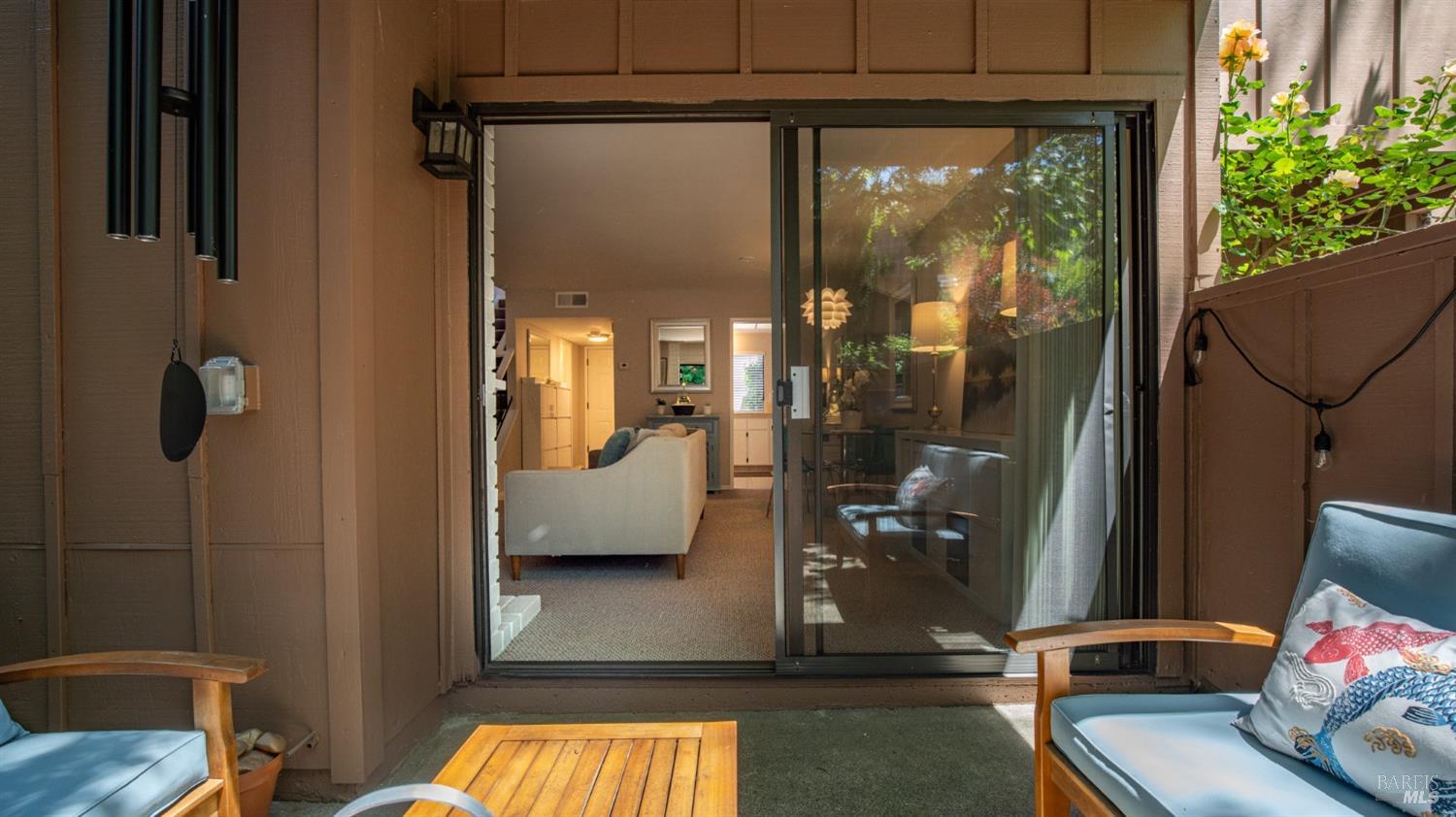 17 Prairie Falcon Dr