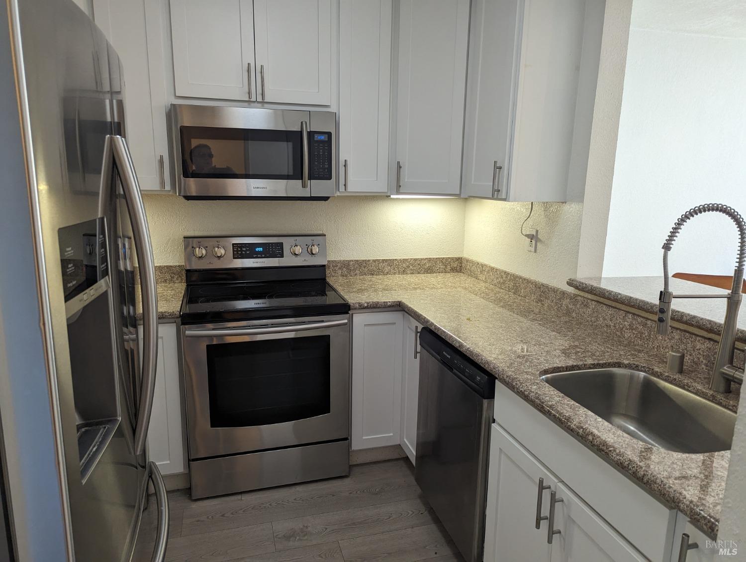 100 Marin Center Drive Unit: #5