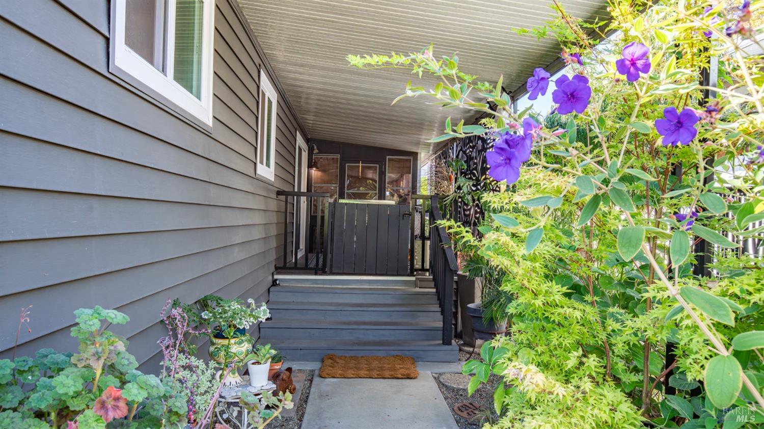 311 San Sebastian Dr