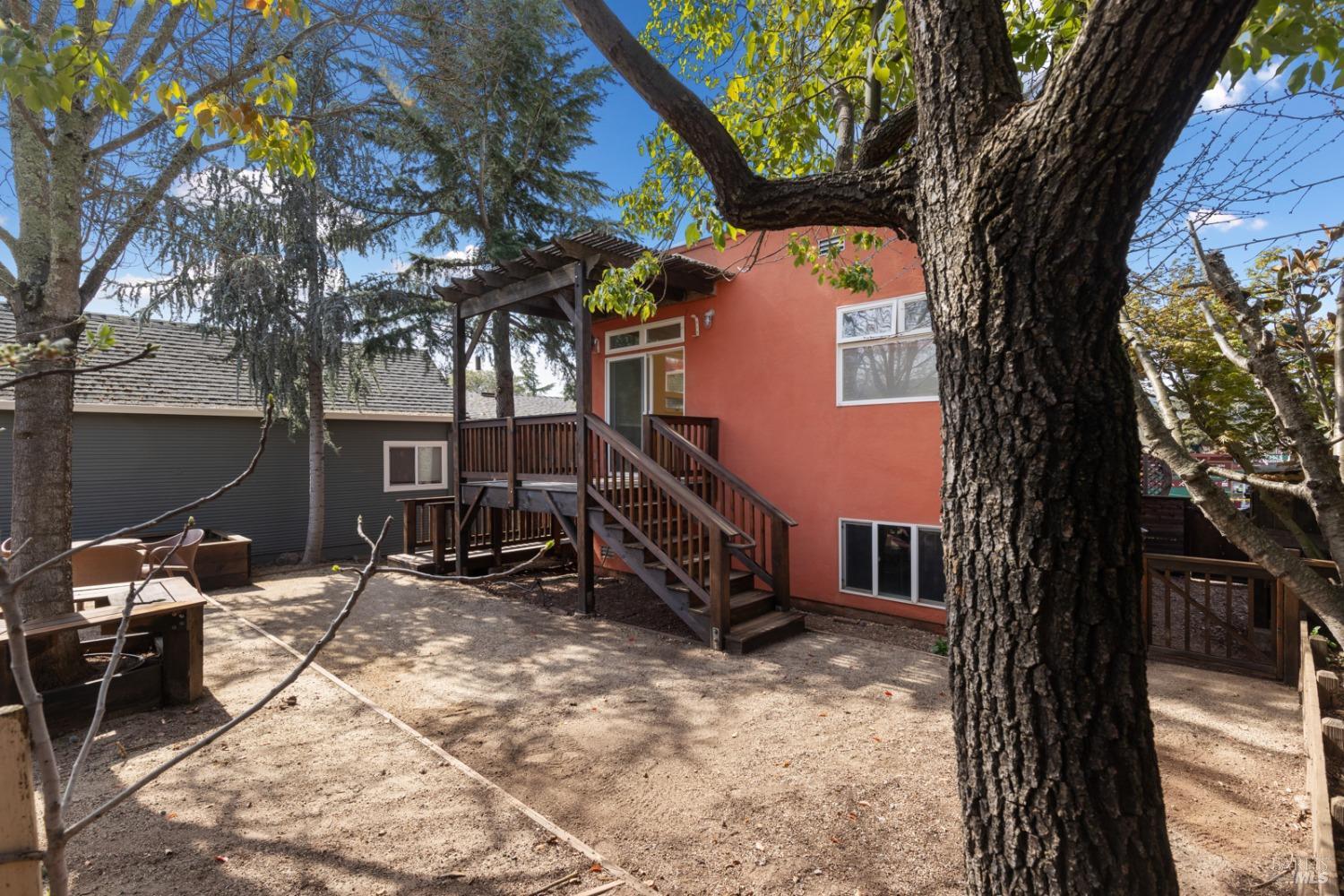 17803 Sonoma Highway