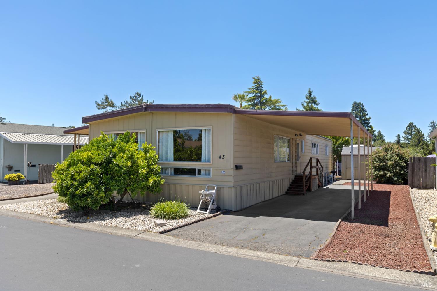 43 E Napa Drive