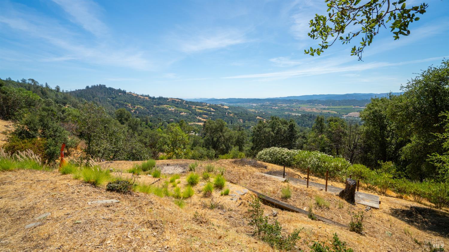 26889 Toyon Ln