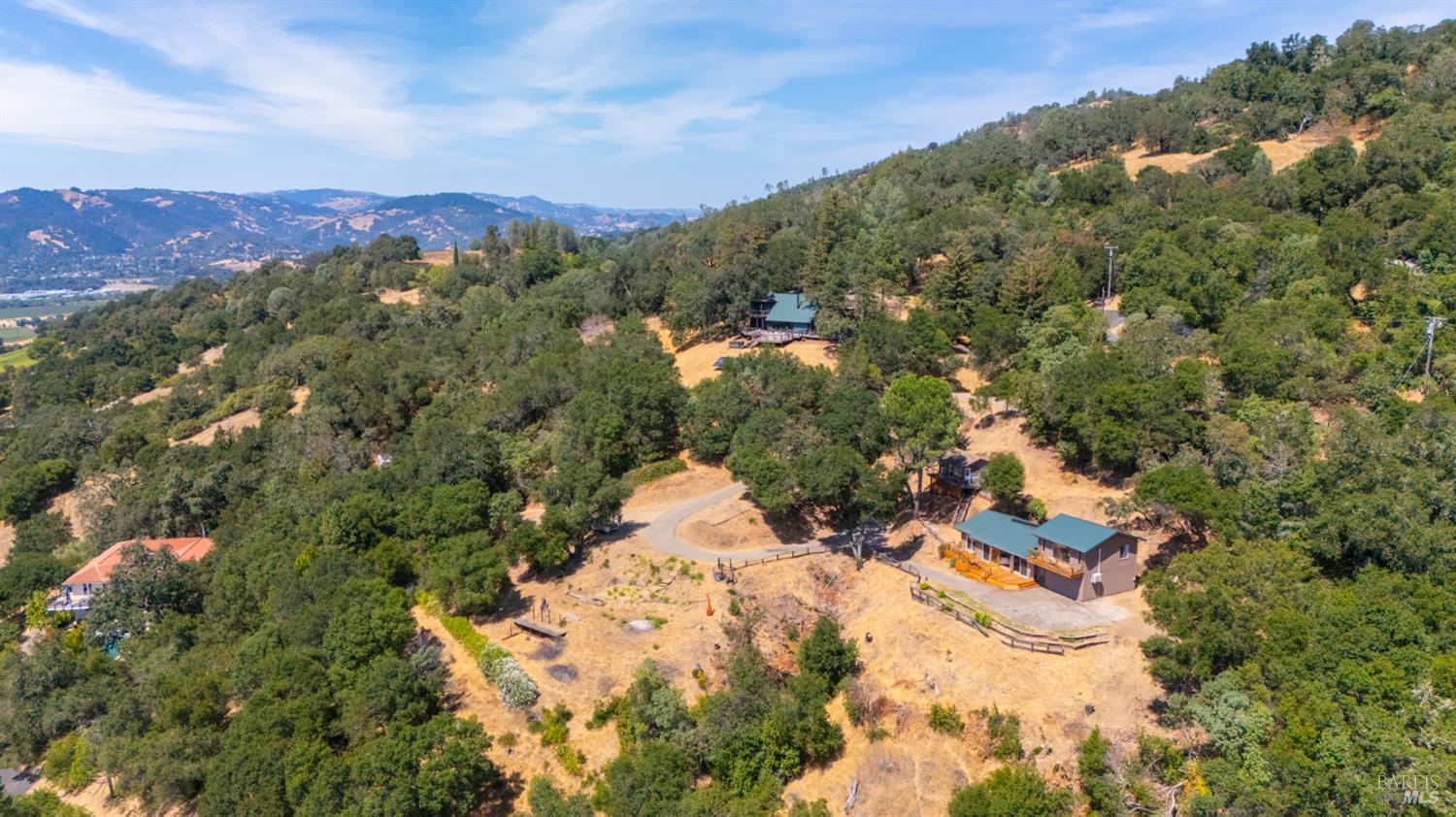 26889 Toyon Ln
