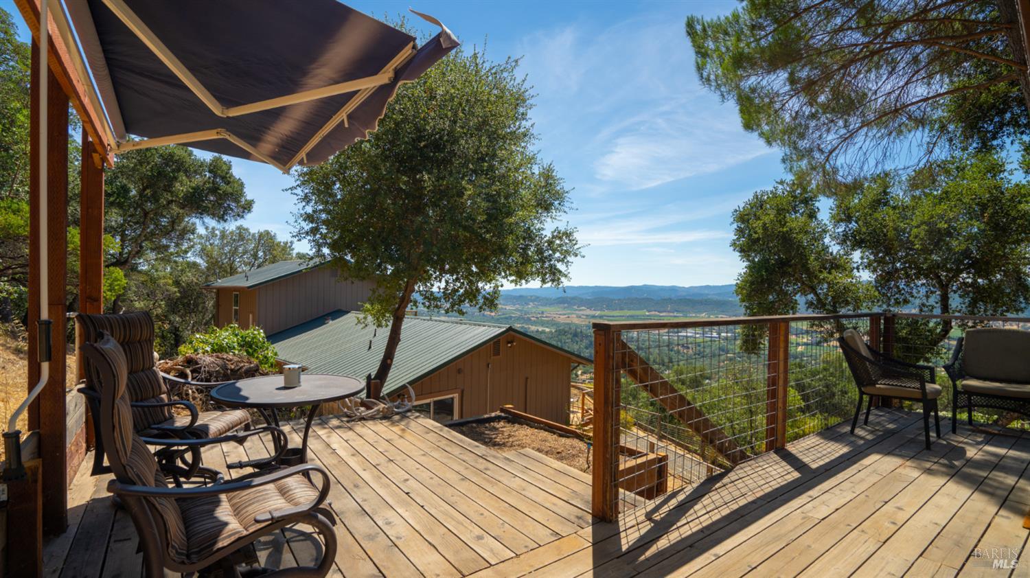 26889 Toyon Ln