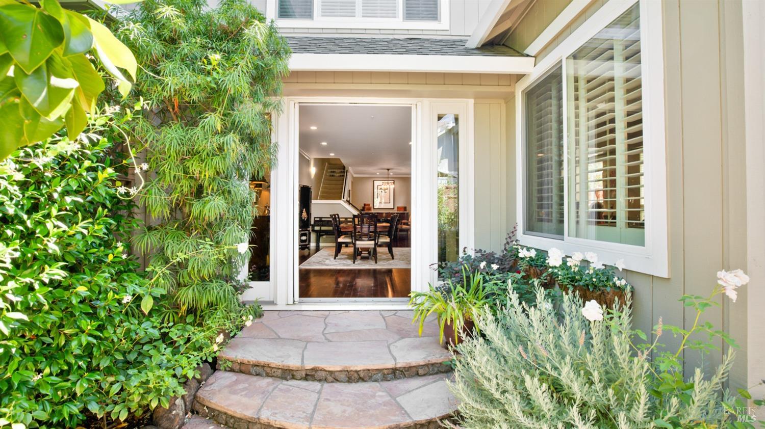 80 Baypoint Dr