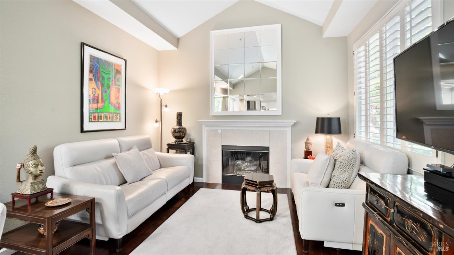 80 Baypoint Dr