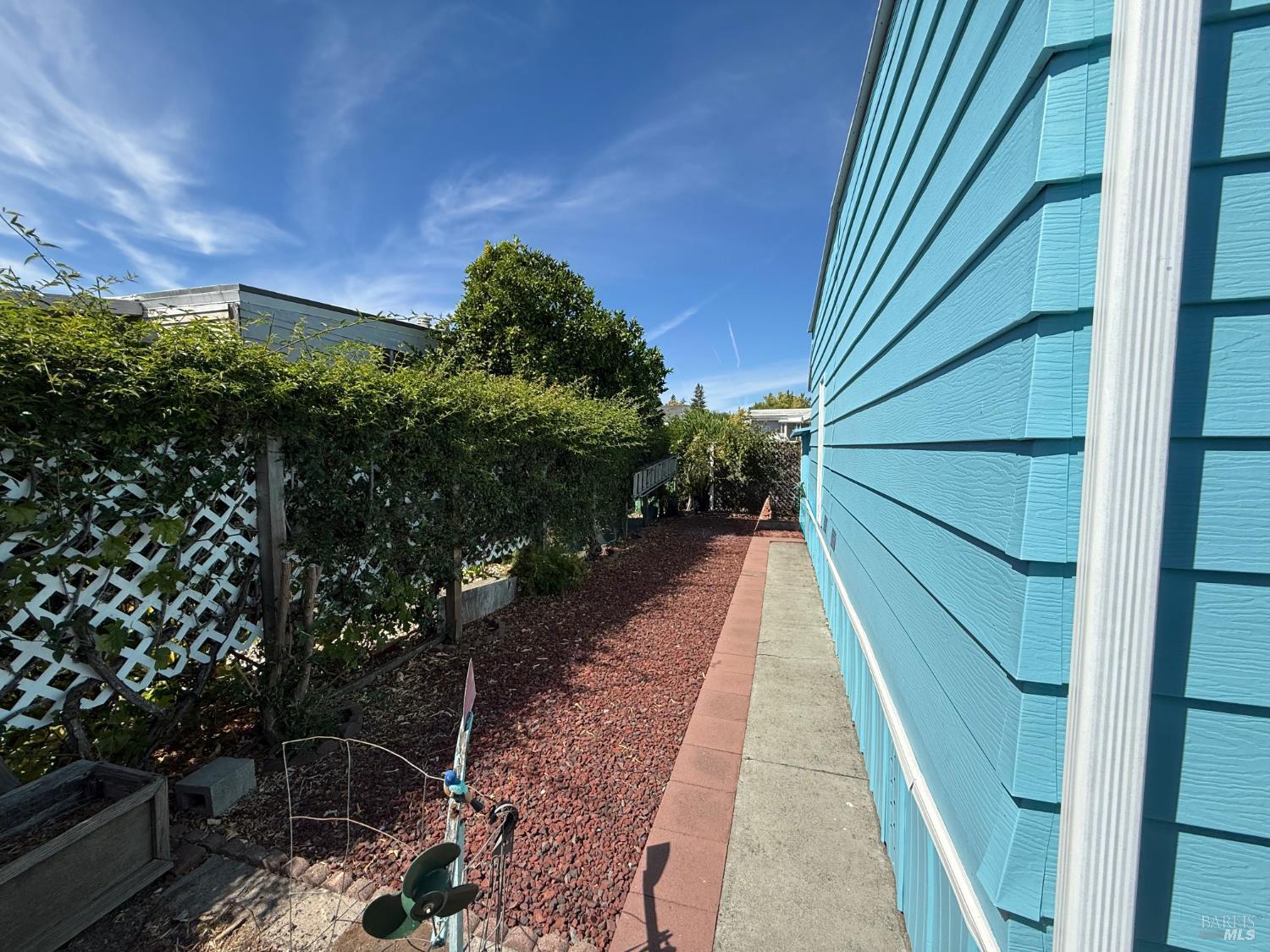 83 Somerset Drive