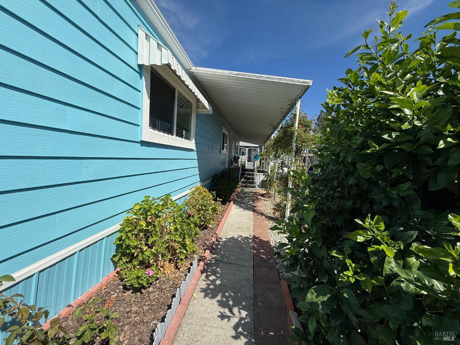 83 Somerset Drive