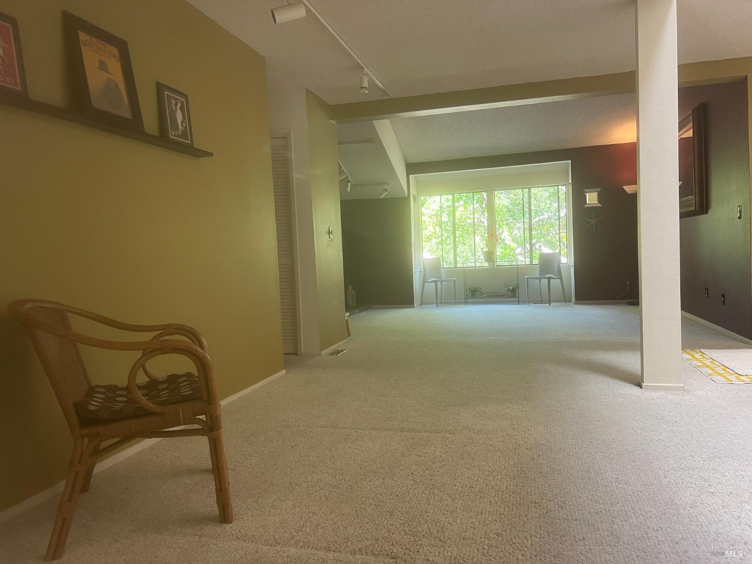 16 Elegant Tern Rd
