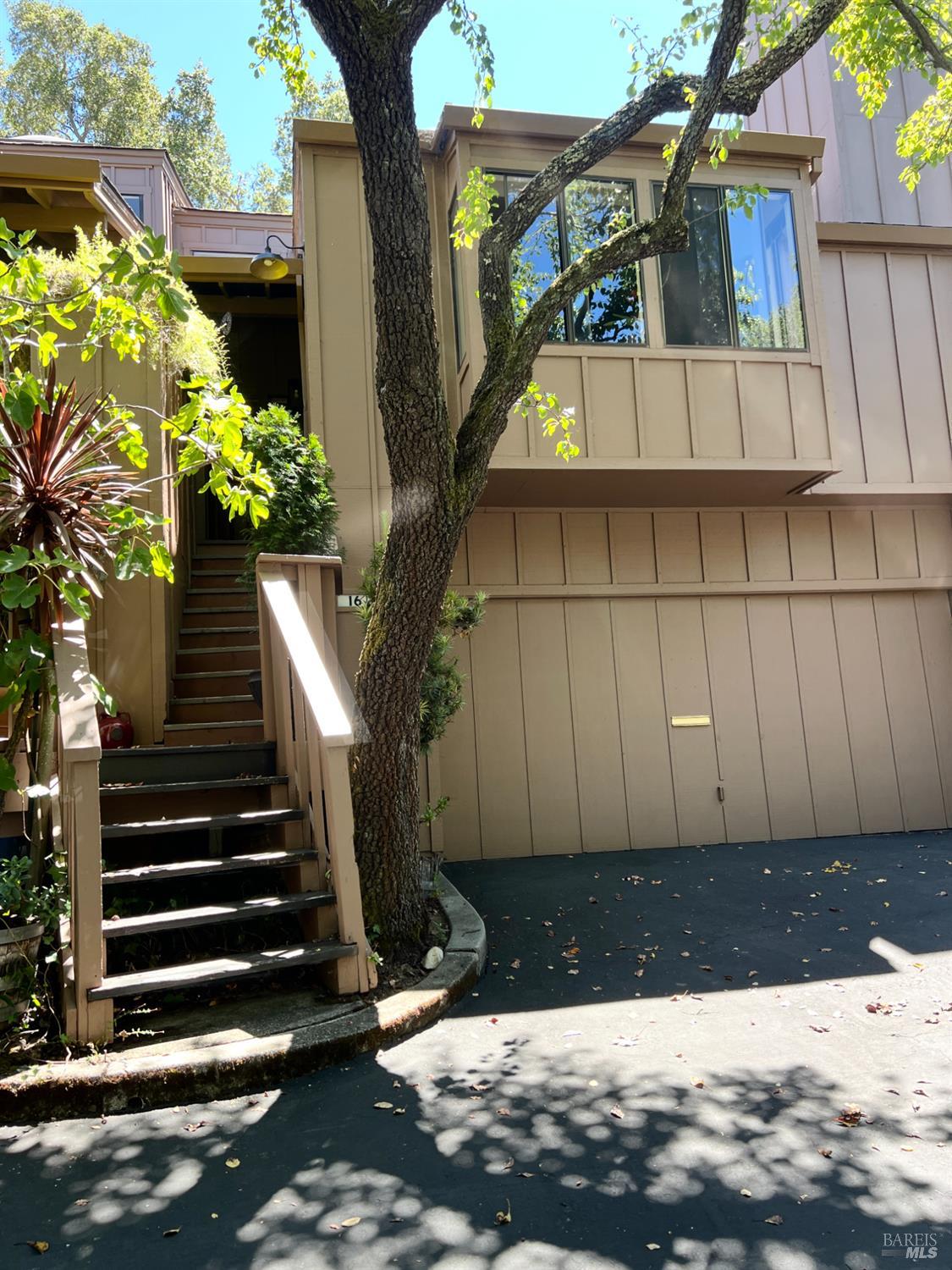 16 Elegant Tern Rd