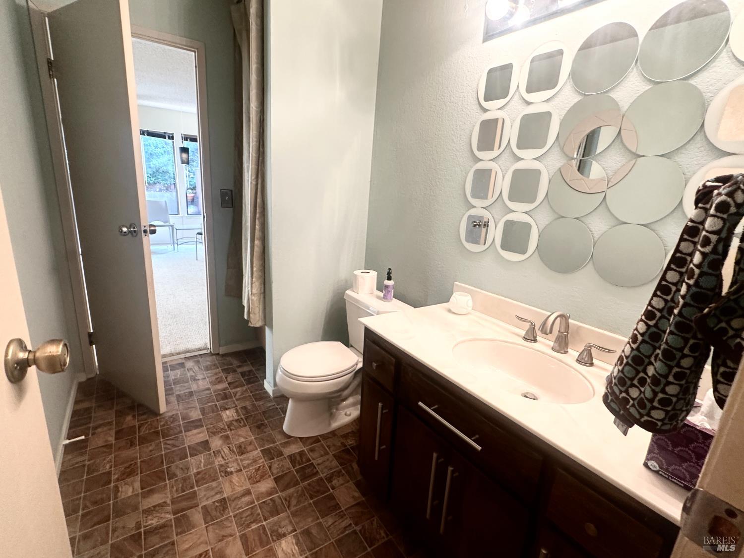 16 Elegant Tern Rd