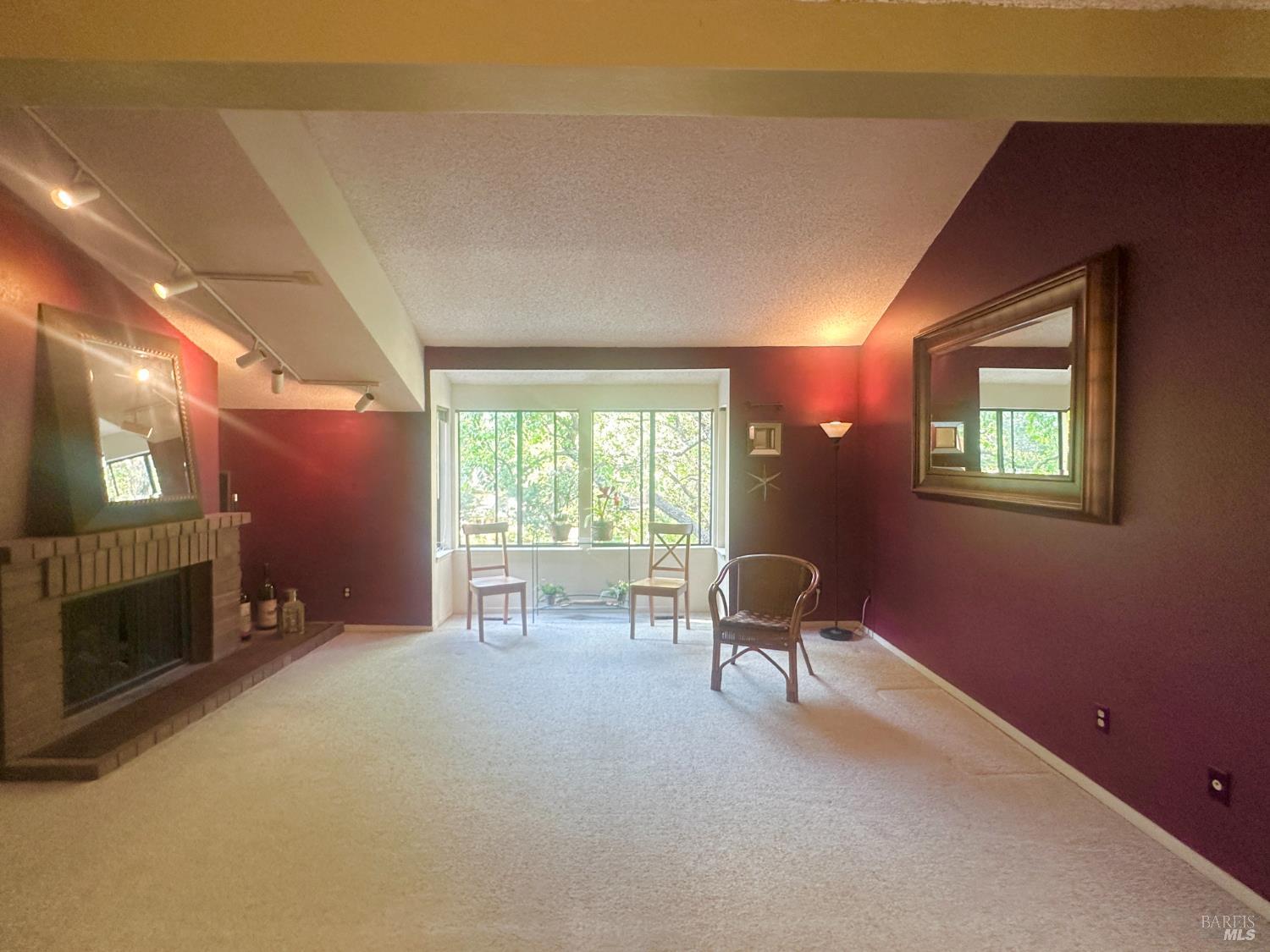 16 Elegant Tern Rd