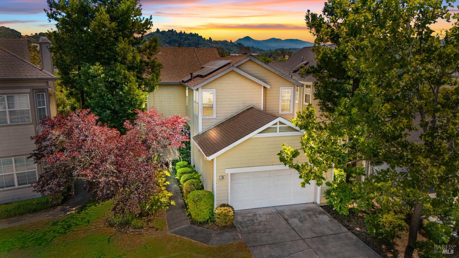 56 Waterside Cir