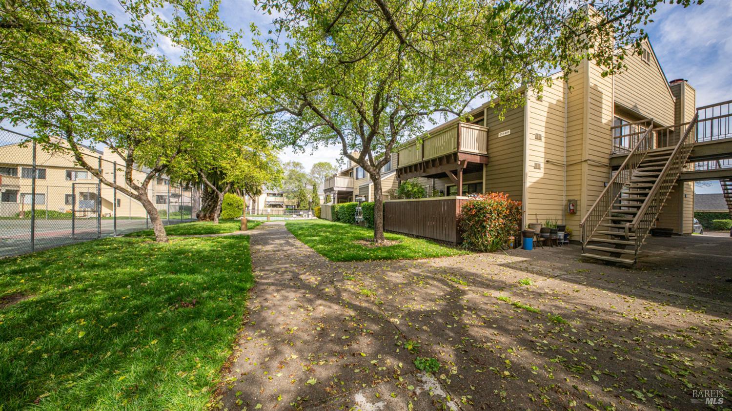 279 Enterprise Drive