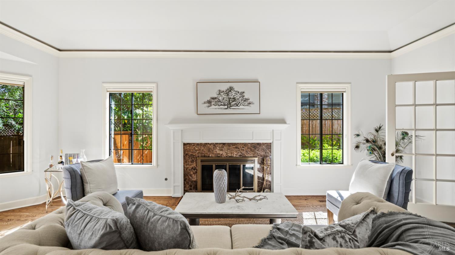 11 Saddlebrook Court