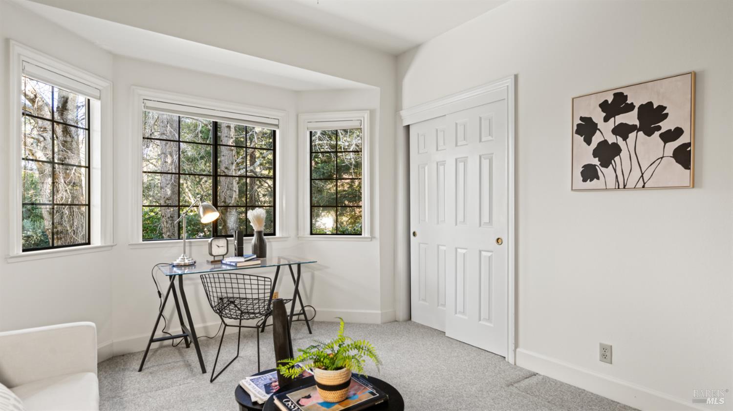 11 Saddlebrook Court