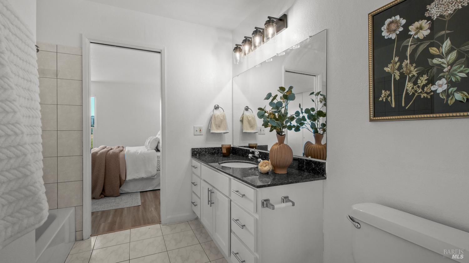 100 Marin Center Drive Unit: #5