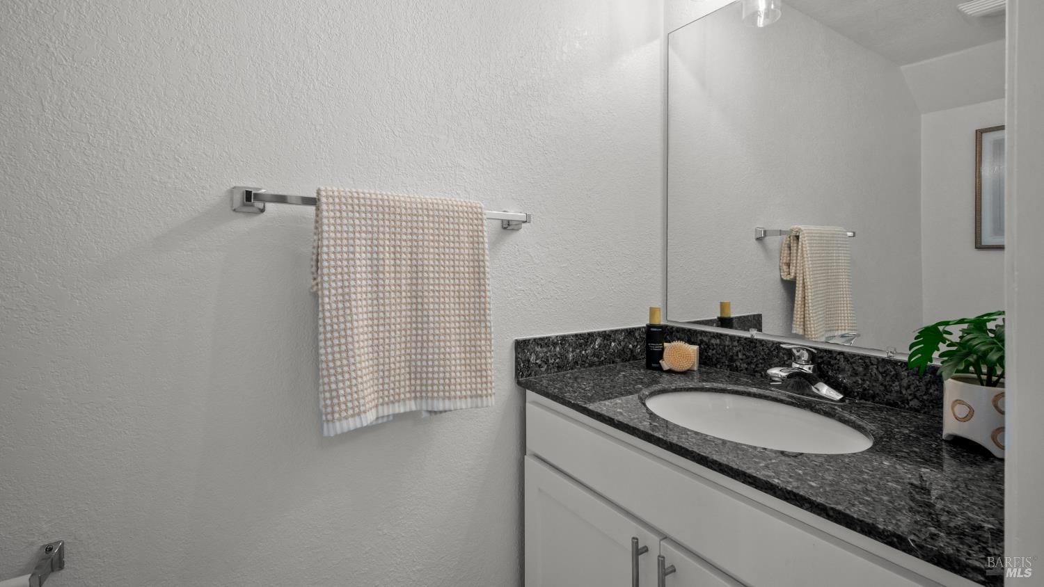 100 Marin Center Drive Unit: #5