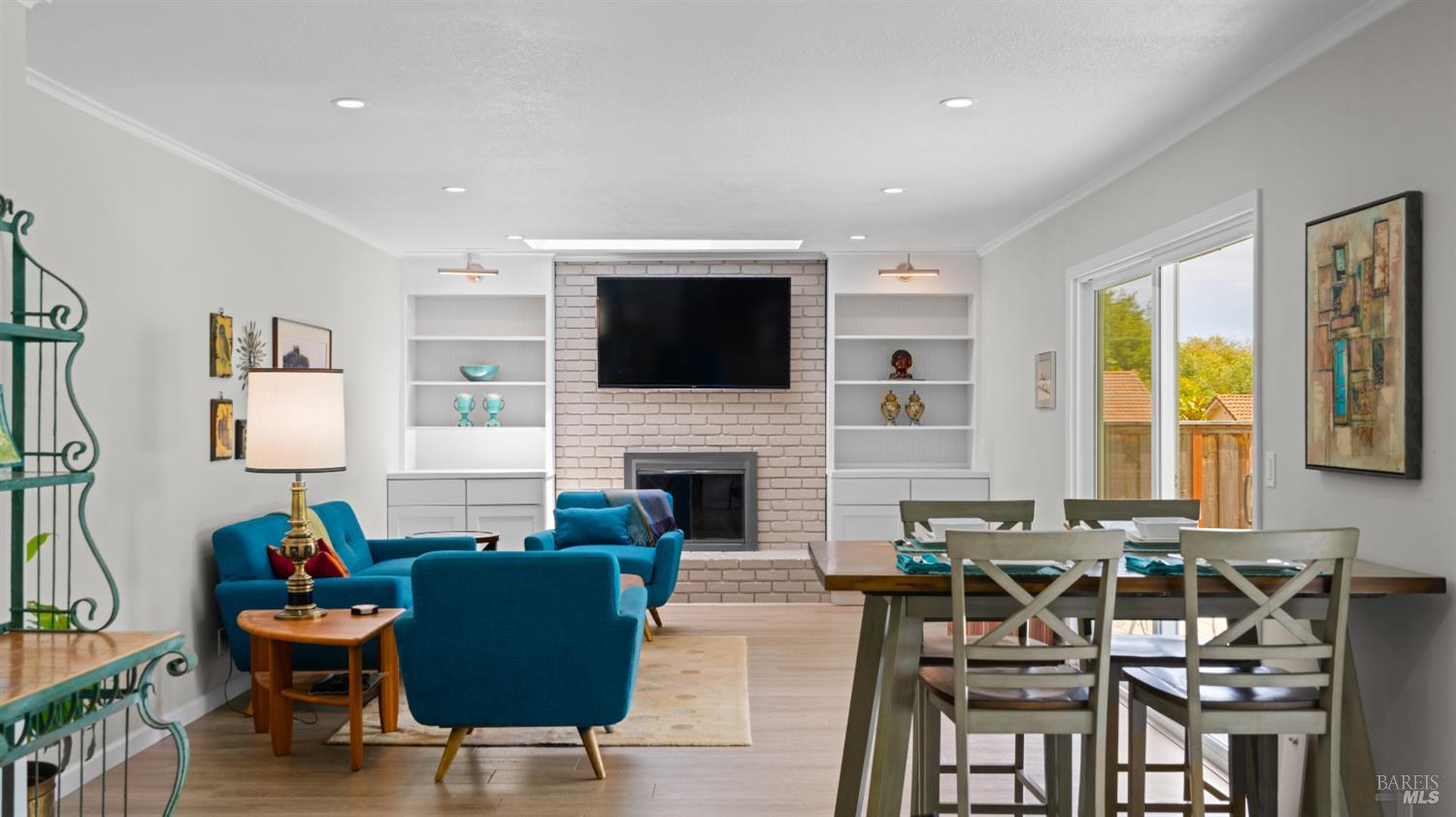 489 Quercus Court