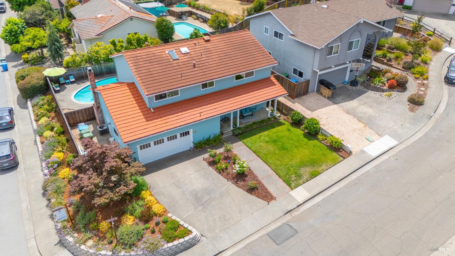 489 Quercus Court