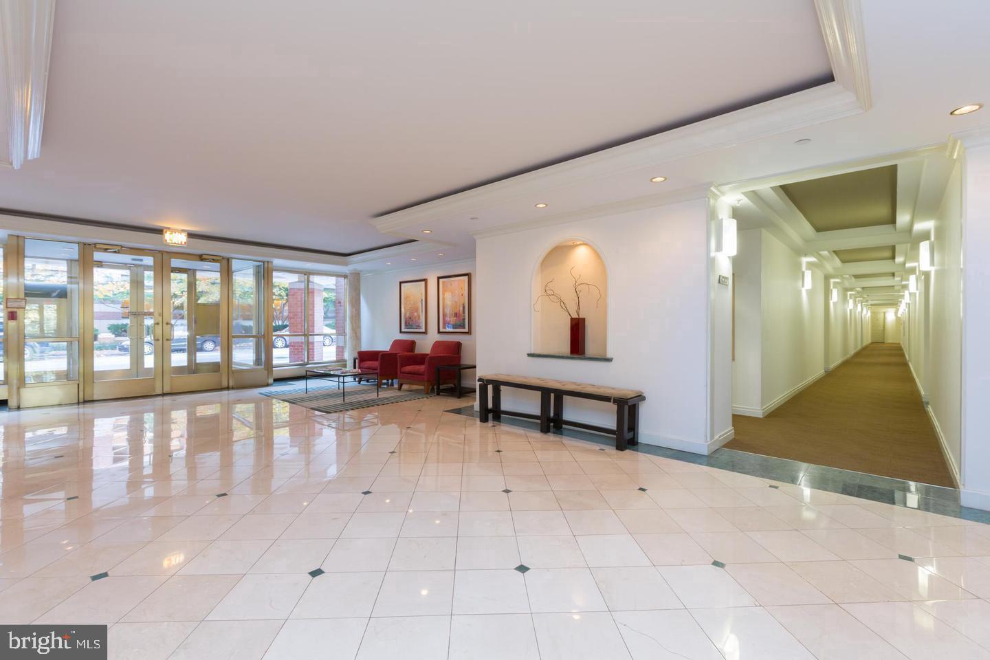 2301 N St NW #214