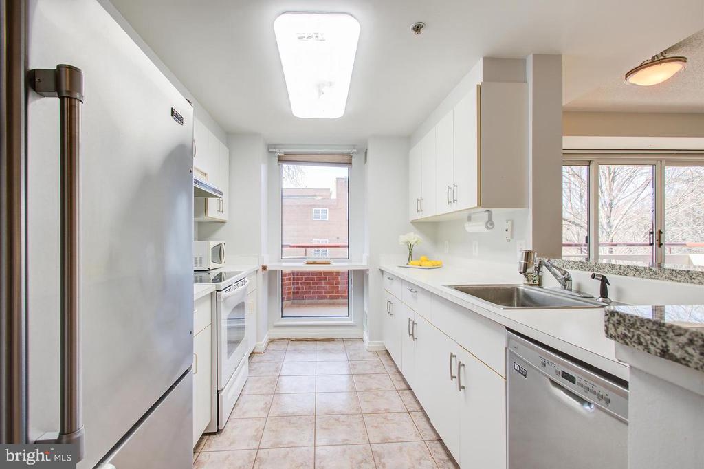 2301 N St NW #214