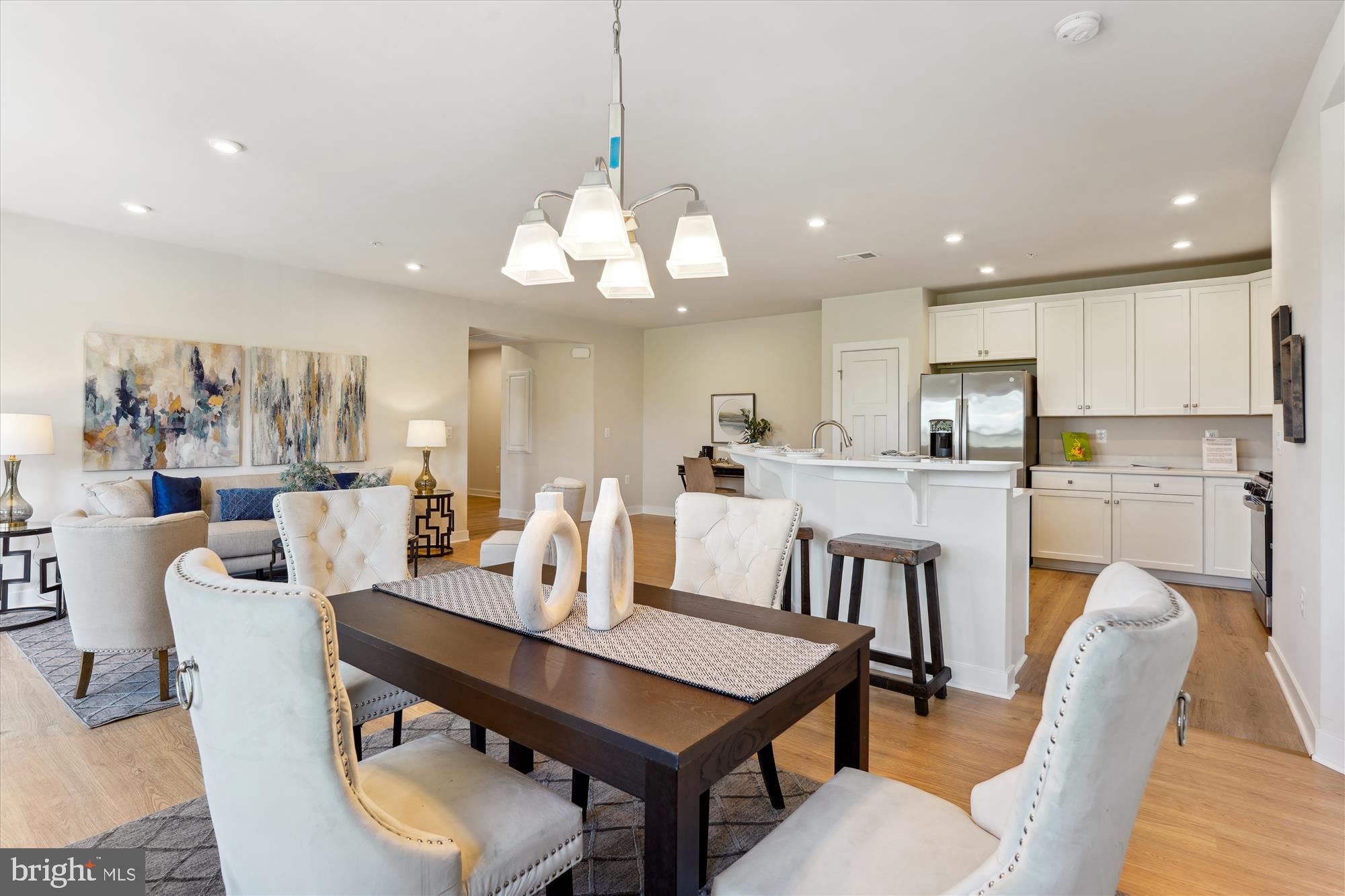 3520 Starlight St #102