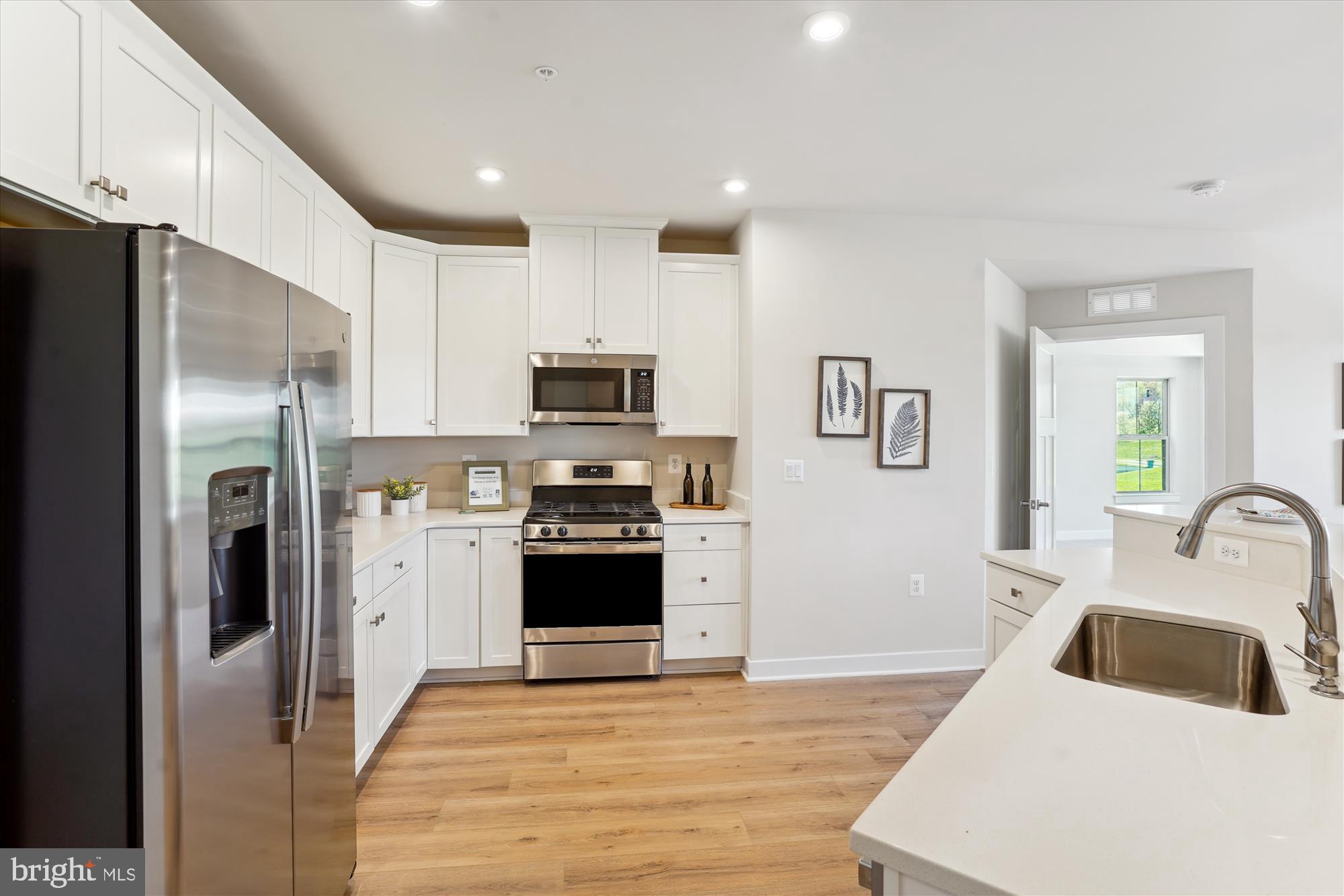 3520 Starlight St #102