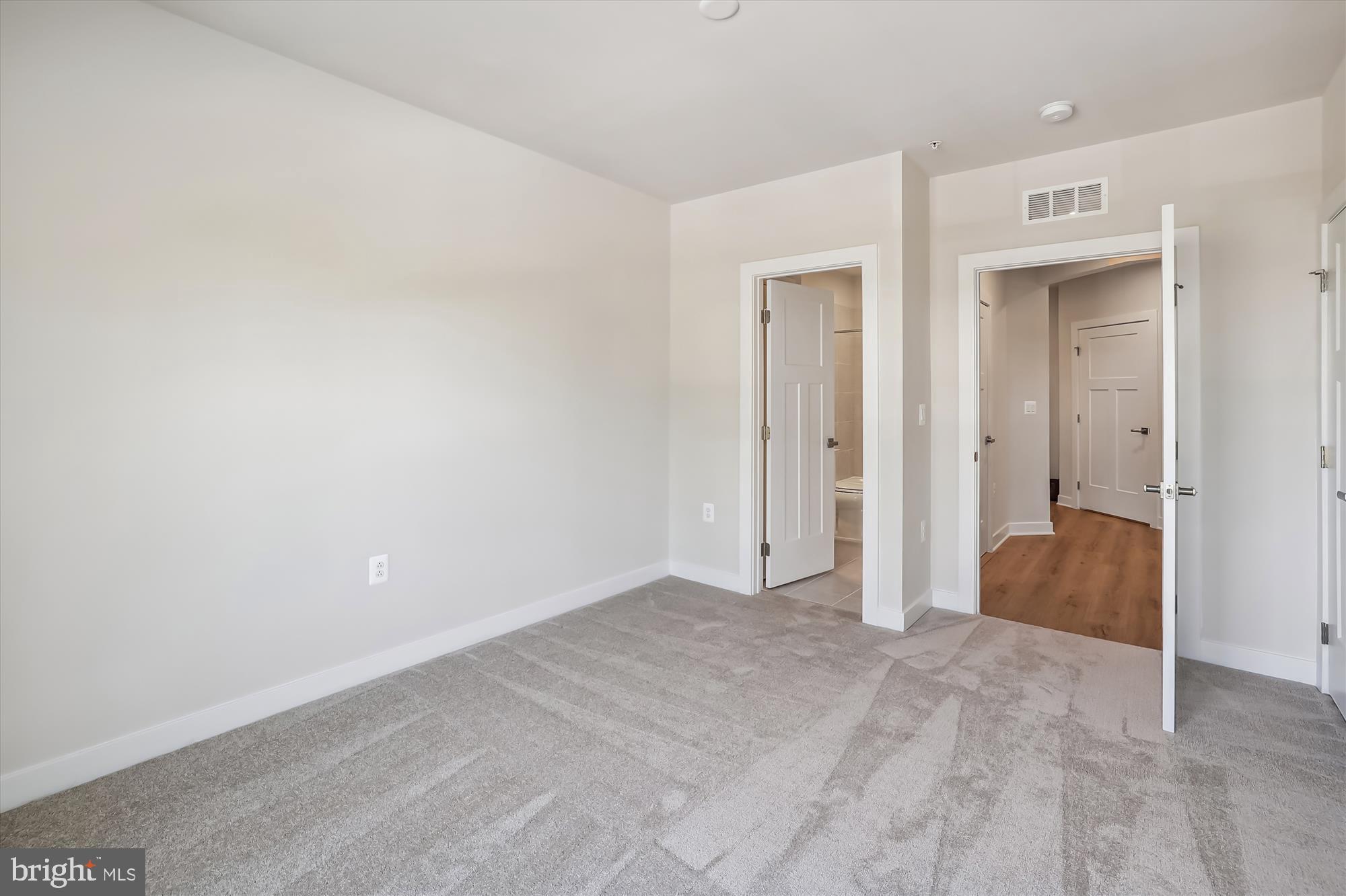 3520 Starlight St #102