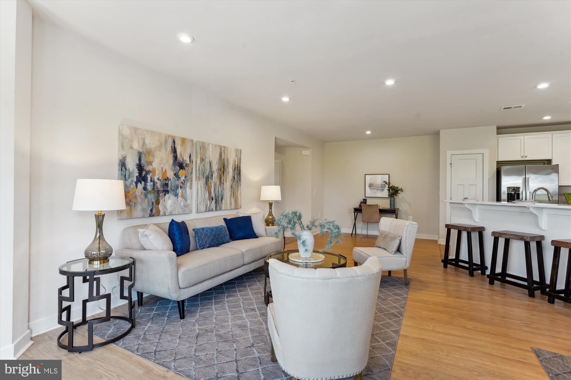 3520 Starlight St #102