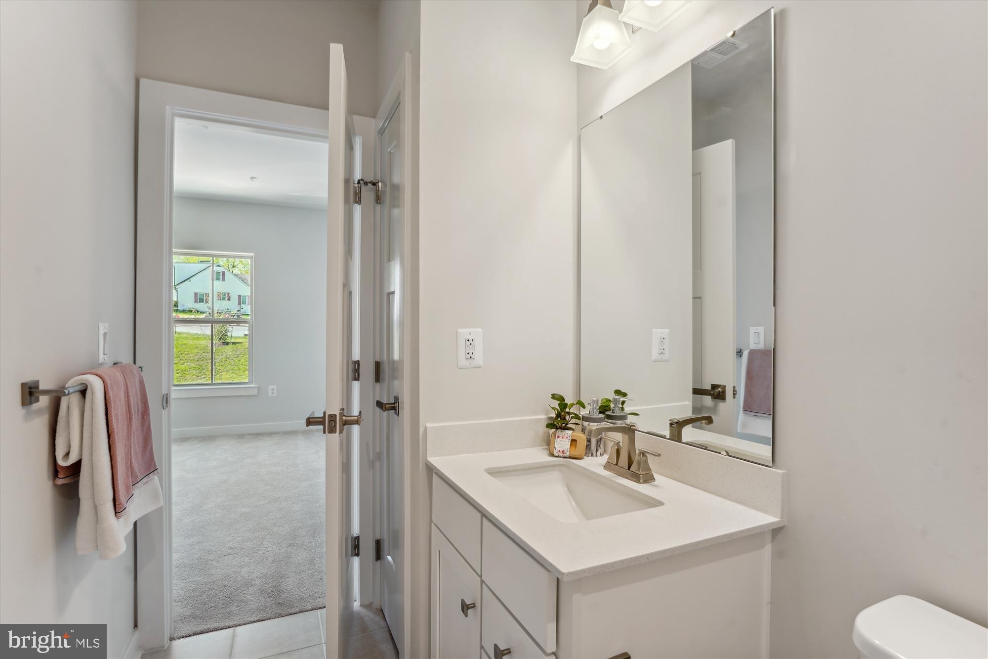 3520 Starlight St #102