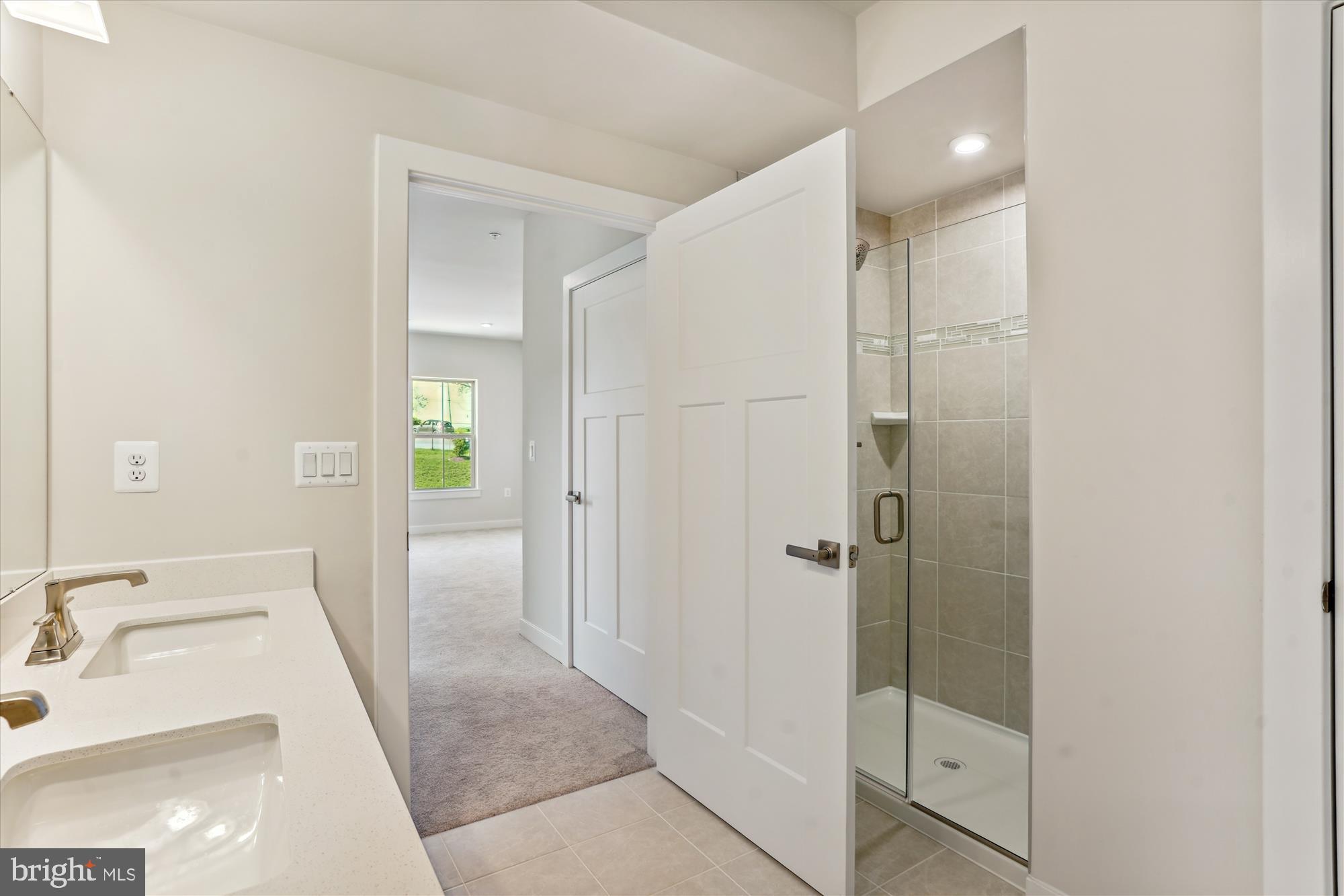 3520 Starlight St #102