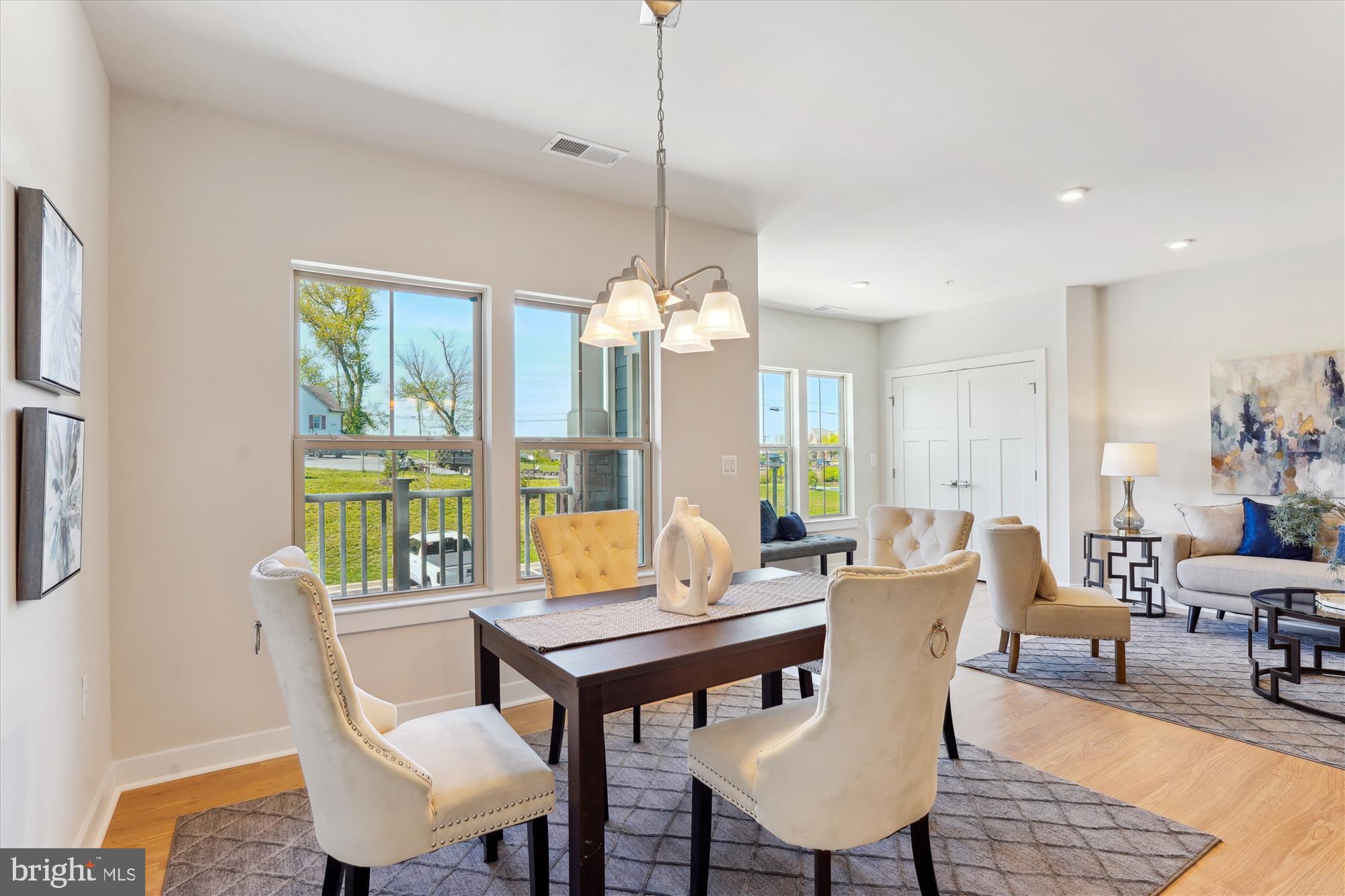 3520 Starlight St #102