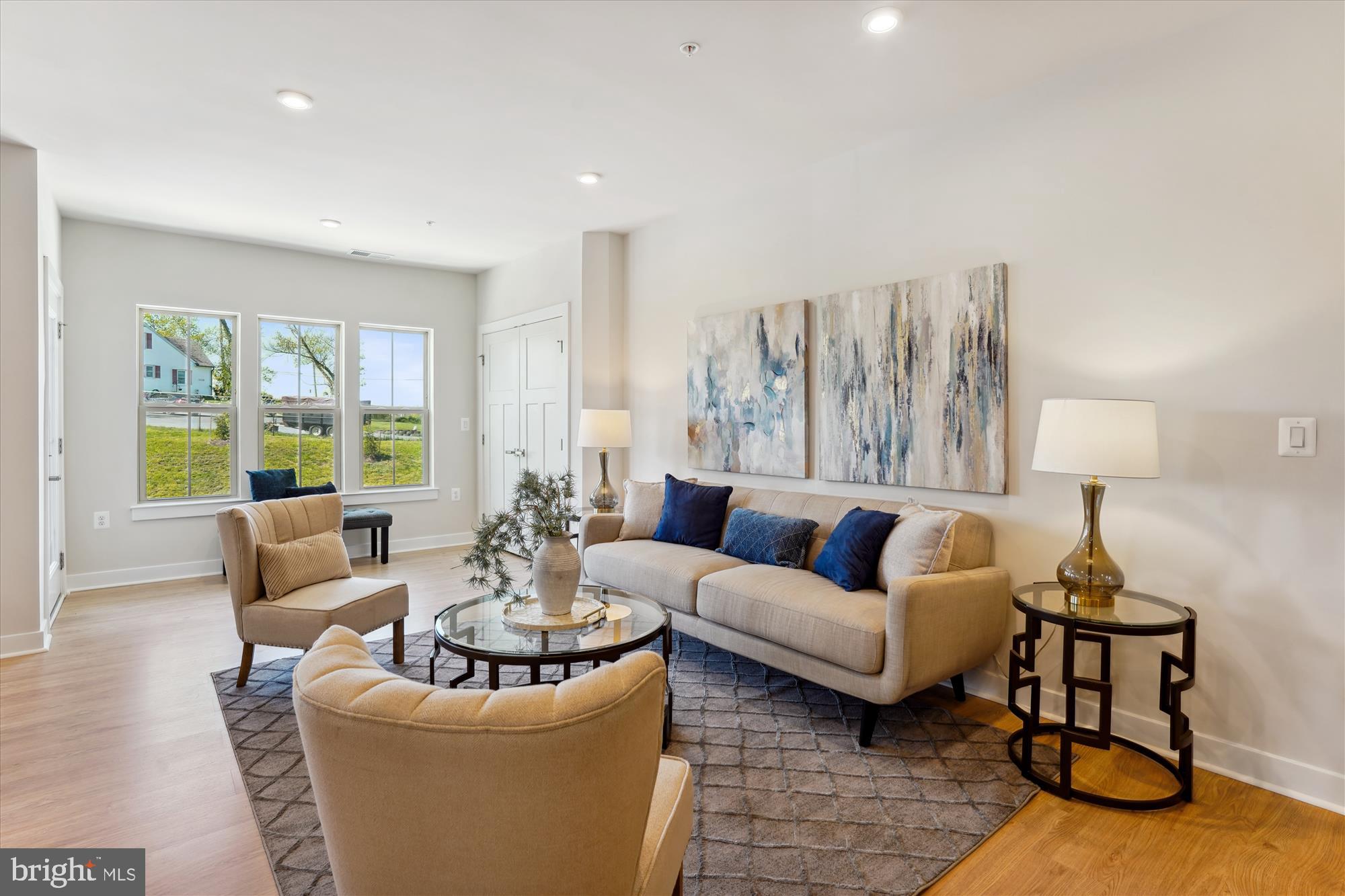 3520 Starlight St #102